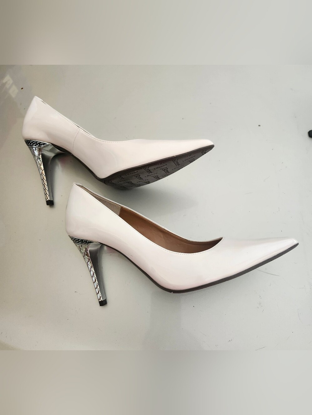 J Renee White Pointed-Toe Pumps with Silver Stiletto Heel